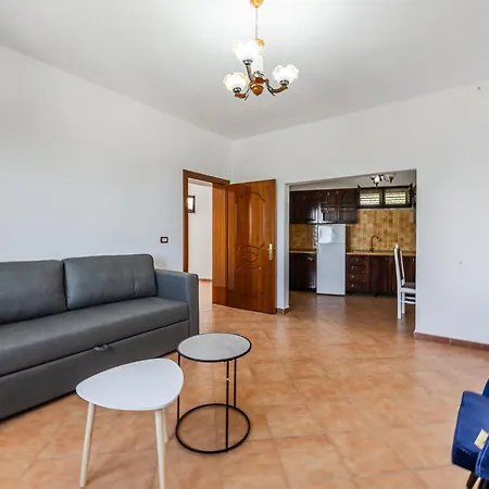 Apartamento Red House 1&2 By Pikhost