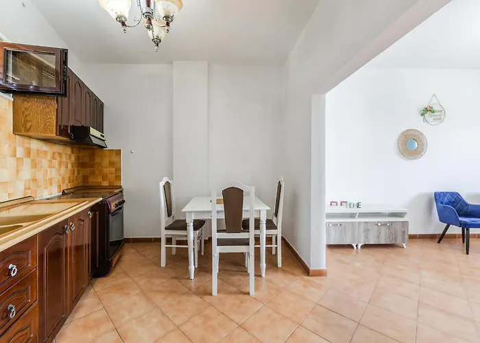 Red House 1&2 By Pikhost *