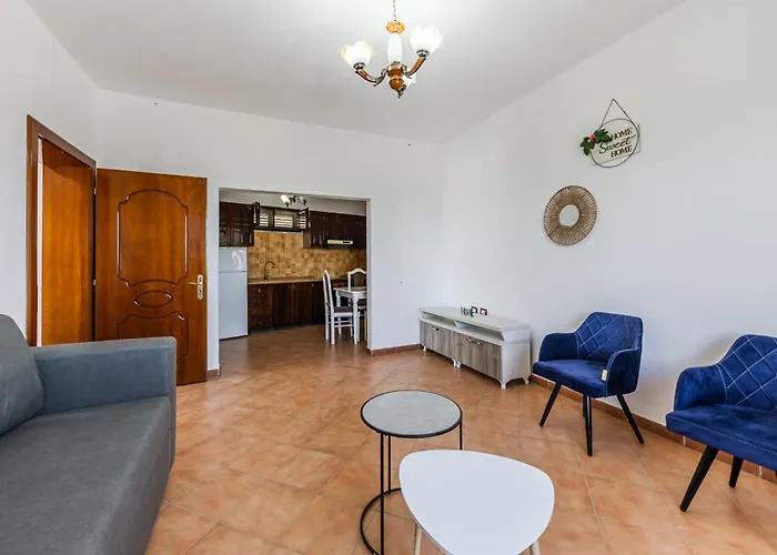 Red House 1&2 By Pikhost